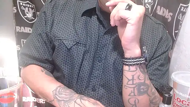 Snapshot of treb818 chatting on March 17, 2026, 9:51 pm treb818 online show from March 17, 2026, 9:51 pm