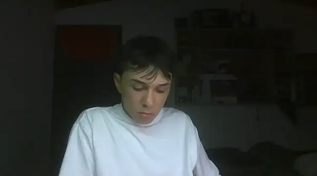 Snapshot of Rhaegal_hot chatting on January 20, 2025, 12:57 am Rhaegal hot online show from January 20, 2025, 12:57 am