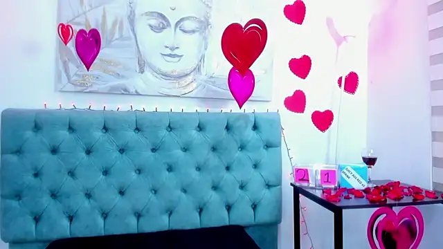 lina bedoya  online show from February 14, 2025, 2:54 pm