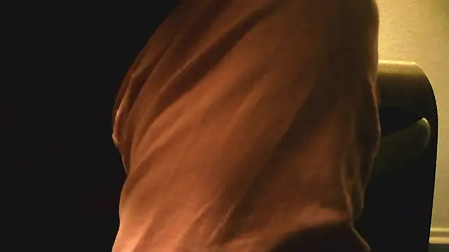 Snapshot of Everydayonli chatting on January 12, 2026, 12:16 am Everydayonli online show from January 12, 2026, 12:16 am