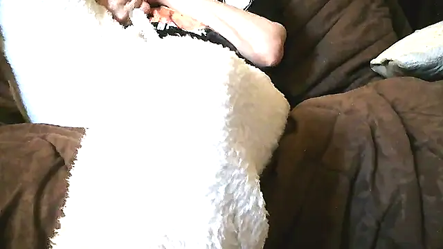 Snapshot of Everydayonli chatting on February 28, 2026, 1:45 pm Everydayonli online show from February 28, 2026, 1:45 pm