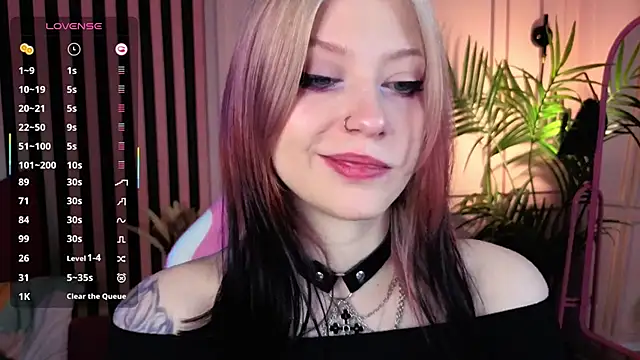 arielabradberry online show from October 17, 2025, 9:01 am