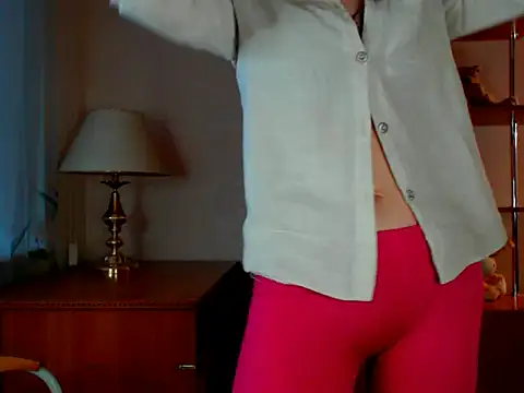 Tanya6547 online show from November 7, 2025, 10:04 am