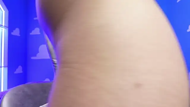 miss romyna online show from January 22, 2025, 5:06 pm