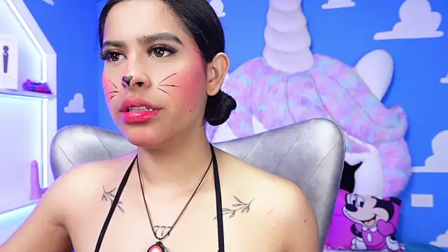 miss romyna online show from February 28, 2025, 11:03 am