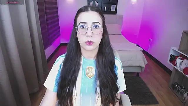 Imkitty-Horny online show from November 13, 2025, 3:49 am