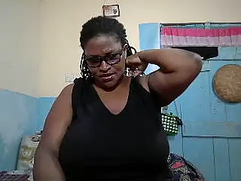 sexy bigboobss online show from November 25, 2025, 6:35 am