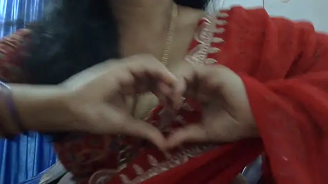 Snapshot of Vijji-telugu chatting on February 24, 2026, 4:10 am Vijji-telugu online show from February 24, 2026, 4:10 am