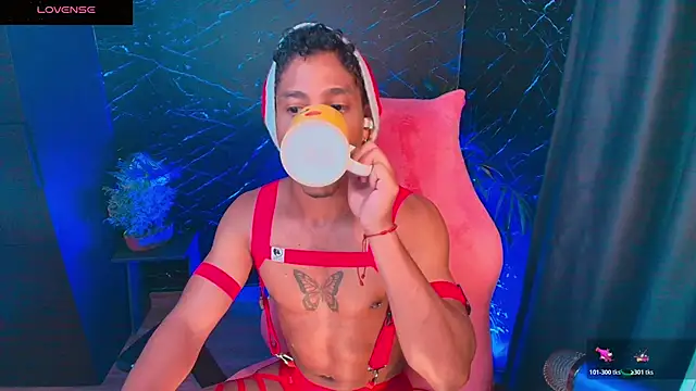 Snapshot of Palo_santo chatting on January 6, 2026, 7:56 am Palo santo online show from January 6, 2026, 7:56 am