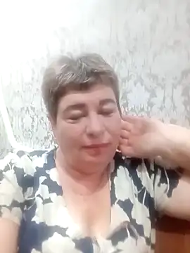 Snapshot of Lee_Nell chatting on December 13, 2024, 2:32 am Lee Nell online show from December 13, 2024, 2:32 am