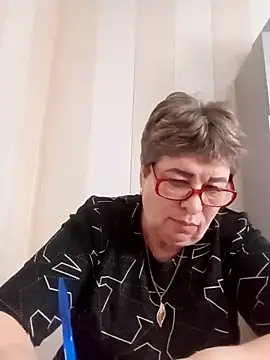 Snapshot of Lee_Nell chatting on February 17, 2025, 3:47 am Lee Nell online show from February 17, 2025, 3:47 am