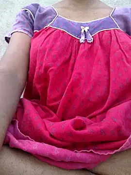 rituporna2004 online show from June 17, 2026, 1:30 am