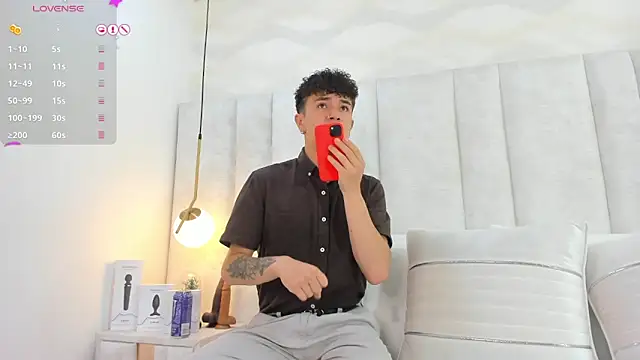 Snapshot of 1m_Joel chatting on January 27, 2025, 9:34 am 1m Joel online show from January 27, 2025, 9:34 am