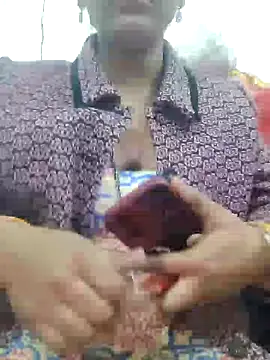 Snapshot of IslamicPimento chatting on December 15, 2024, 2:59 pm IslamicPimento online show from December 15, 2024, 2:59 pm