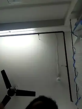 HangdogBeggary online show from December 28, 2024, 6:17 am