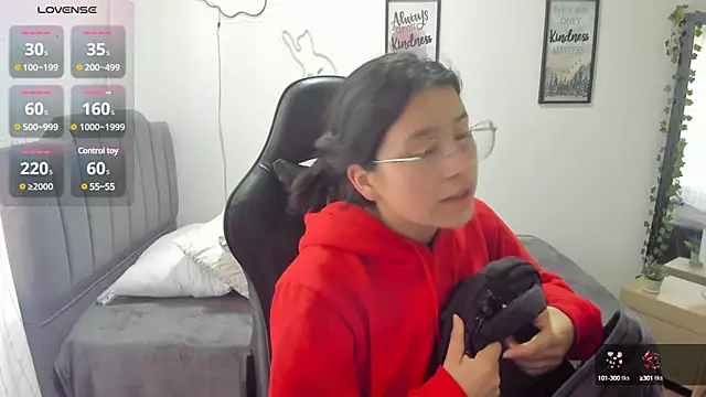 Amy joones online show from January 22, 2025, 1:00 pm