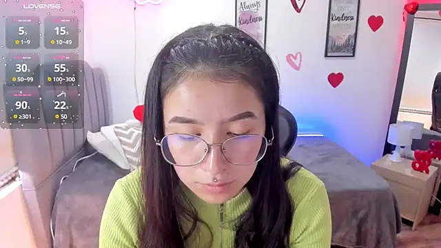 Amy joones online show from February 19, 2025, 4:44 pm