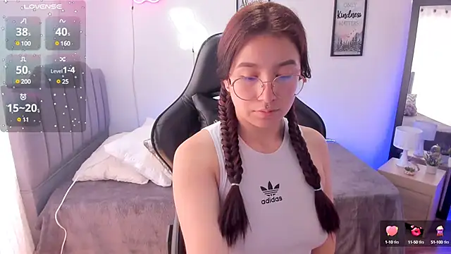 Amy joones online show from March 4, 2025, 4:30 pm