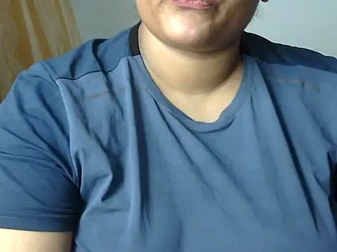 cutelady65 online show from May 24, 2026, 2:55 pm