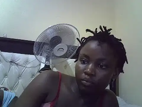 Snapshot of sweetcandy_22y chatting on January 11, 2025, 4:36 pm sweetcandy 22y online show from January 11, 2025, 4:36 pm