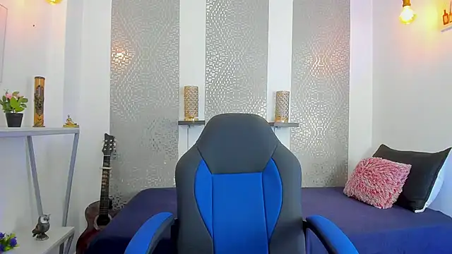 Snapshot of Nikolay_Gregori chatting on March 3, 2025, 4:25 am Nikolay Gregori online show from March 3, 2025, 4:25 am