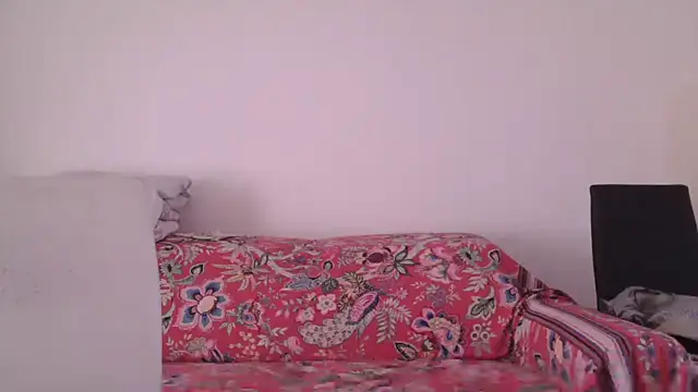 Snapshot of fragrance72 chatting on March 10, 2025, 12:26 pm fragrance72 online show from March 10, 2025, 12:26 pm