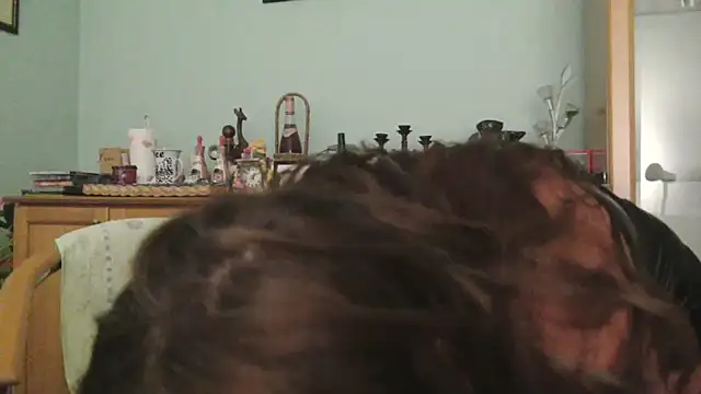 Snapshot of fragrance72 chatting on September 11, 2025, 10:10 pm fragrance72 online show from September 11, 2025, 10:10 pm