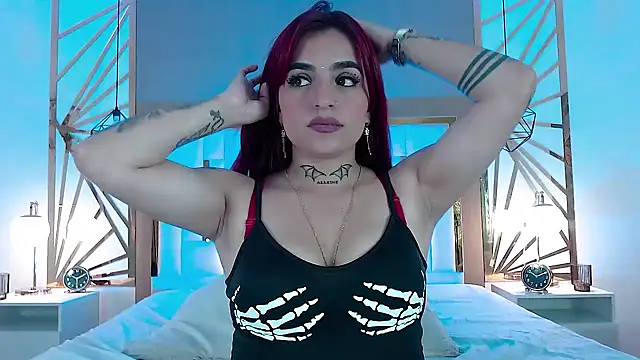 Snapshot of valeriee_millerr_ chatting on December 4, 2024, 4:49 pm valeriee millerr online show from December 4, 2024, 4:49 pm