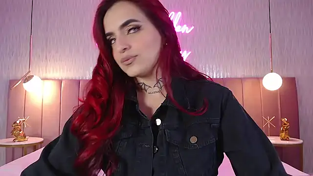 Snapshot of valeriee_millerr_ chatting on January 30, 2025, 6:10 pm valeriee millerr online show from January 30, 2025, 6:10 pm