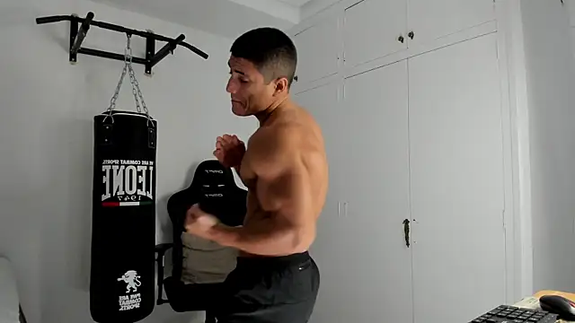 dan01  online show from December 16, 2025, 8:14 pm