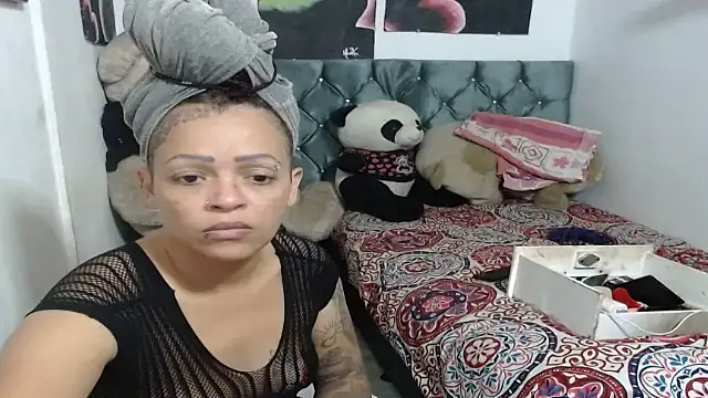 Snapshot of manzanahot9 chatting on January 20, 2025, 7:46 pm manzanahot9 online show from January 20, 2025, 7:46 pm