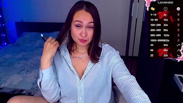 Cutie-Melanie online show from October 12, 2025, 7:46 pm