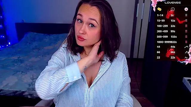 Cutie-Melanie online show from October 19, 2025, 12:11 am