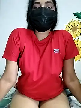 SLZAARA online show from March 20, 2025, 2:32 pm