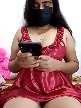 Snapshot of SLZAARA chatting on February 16, 2026, 8:38 pm SLZAARA online show from February 16, 2026, 8:38 pm