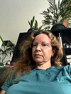 AnnikaRose online show from September 26, 2025, 6:06 am