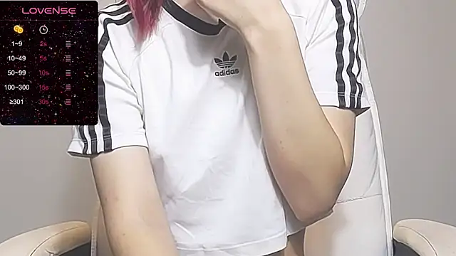 RRUUBBYYY online show from November 29, 2025, 7:33 am