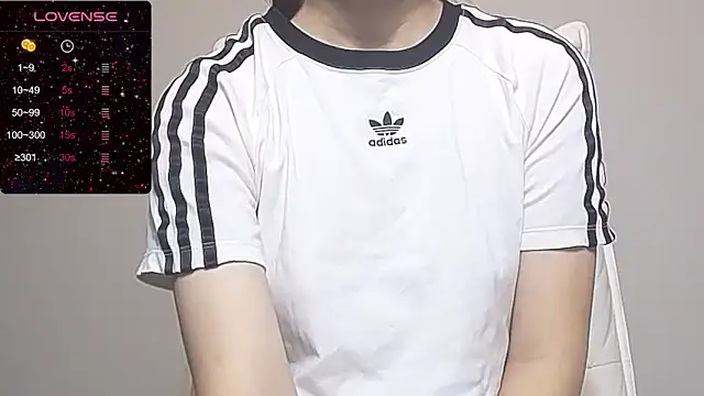 RRUUBBYYY online show from December 17, 2025, 7:47 am