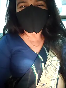 Snapshot of Aishwaryaa_69 chatting on February 1, 2025, 7:47 am Aishwaryaa 69 online show from February 1, 2025, 7:47 am
