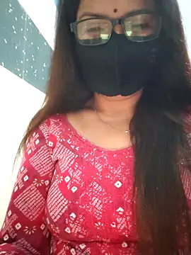 Snapshot of Aishwaryaa_69 chatting on March 21, 2025, 12:17 pm Aishwaryaa 69 online show from March 21, 2025, 12:17 pm