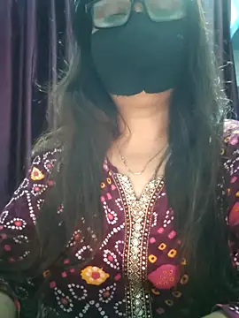 Snapshot of Aishwaryaa_69 chatting on September 16, 2025, 4:30 pm Aishwaryaa 69 online show from September 16, 2025, 4:30 pm