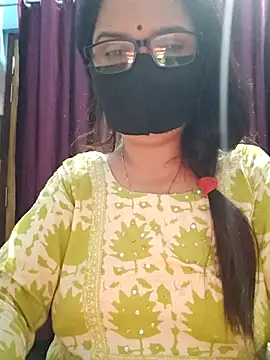 Aishwaryaa 69 online show from October 21, 2025, 1:50 am