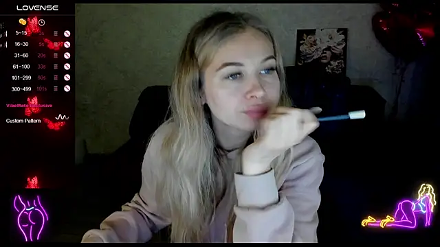 Snapshot of _NigoNika chatting on March 4, 2026, 4:57 pm NigoNika online show from March 4, 2026, 4:57 pm