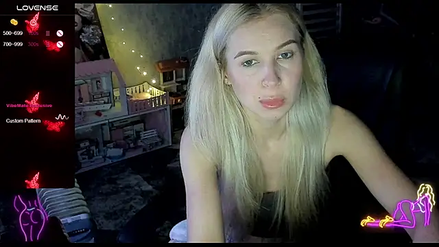  NigoNika online show from May 4, 2026, 7:32 pm