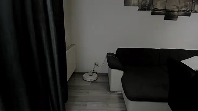 Snapshot of Richarddarell1 chatting on February 1, 2026, 6:01 am Richarddarell1 online show from February 1, 2026, 6:01 am