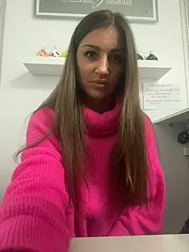 Snapshot of Lanaa19 chatting on December 8, 2024, 11:46 am Lanaa19 online show from December 8, 2024, 11:46 am