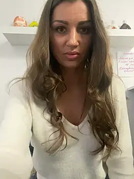 Snapshot of Lanaa19 chatting on December 28, 2024, 10:36 am Lanaa19 online show from December 28, 2024, 10:36 am