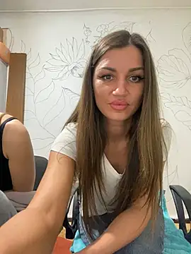 Snapshot of Lanaa19 chatting on January 19, 2025, 6:21 pm Lanaa19 online show from January 19, 2025, 6:21 pm