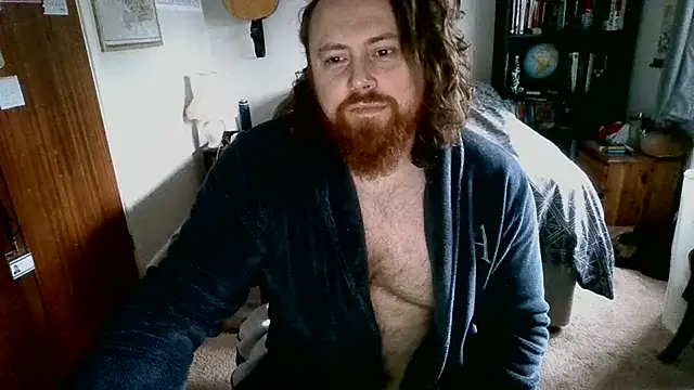 Snapshot of Hairy_Guy30 chatting on February 5, 2025, 4:25 pm Hairy Guy30 online show from February 5, 2025, 4:25 pm