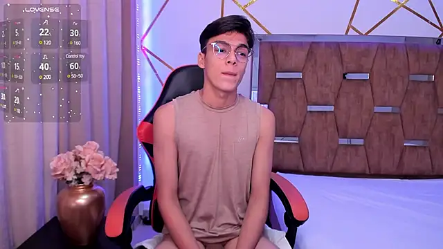 Gerony  online show from March 12, 2025, 7:57 am